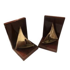Vintage MCM Pair Of Wood & Brass Nautical Sailboat Bookends Set Nice Brass Inlay